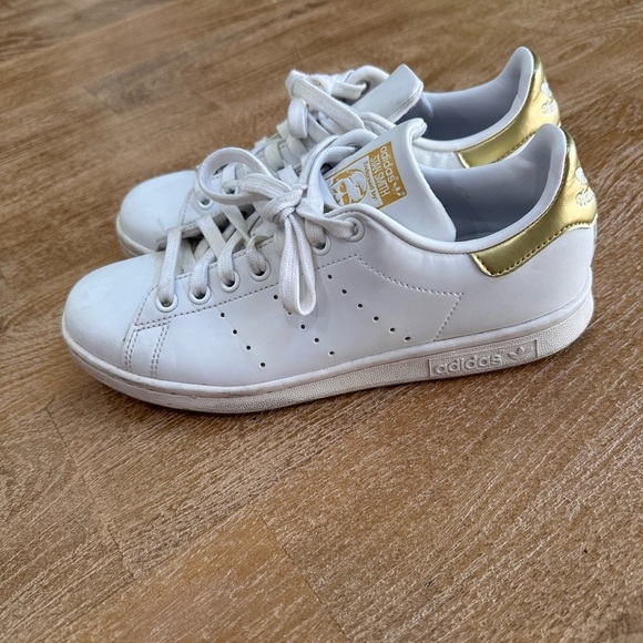 Adidas White Stan Smith Causal Sneakers 7 - Picture 2 of 7